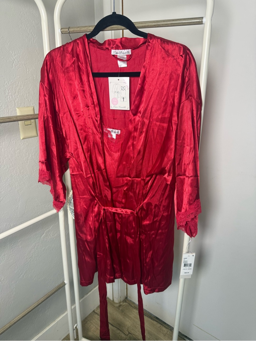 Satin Lace-Trim Robe and tank - Red